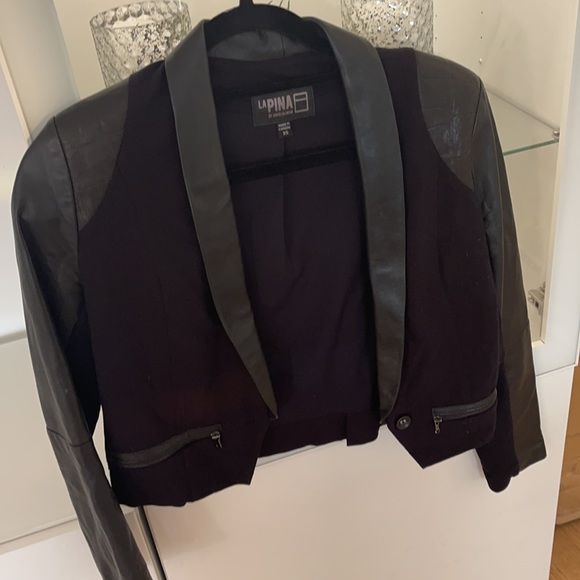 Real Leather 2 tone mix fabric crop blazer - Picture 4 of 5